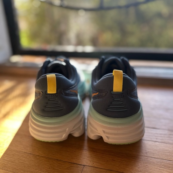 HOKA Bondi 6, men’s size 10 D - Picture 4 of 5
